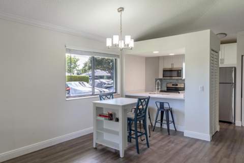 828 Club Drive, Palm Beach Gardens FL - photo 14 of 36