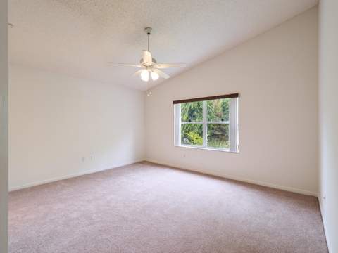 4937 Broadstone Circle, West Palm Beach FL - photo 16 of 47