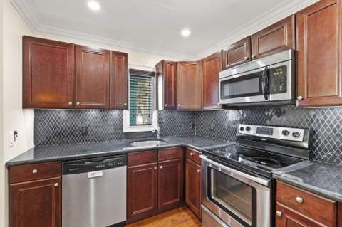 1616 SE Green Acres Circle #M-204, Port St. Lucie FL - photo 11 of 30