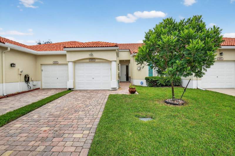 2 bedroom Villa at 6193 Heliconia Road, Floral Lakes Ph 3 And 4, Delray Beach — photo 4