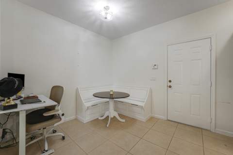4326 Cascada Circle, Hollywood FL - photo 19 of 44