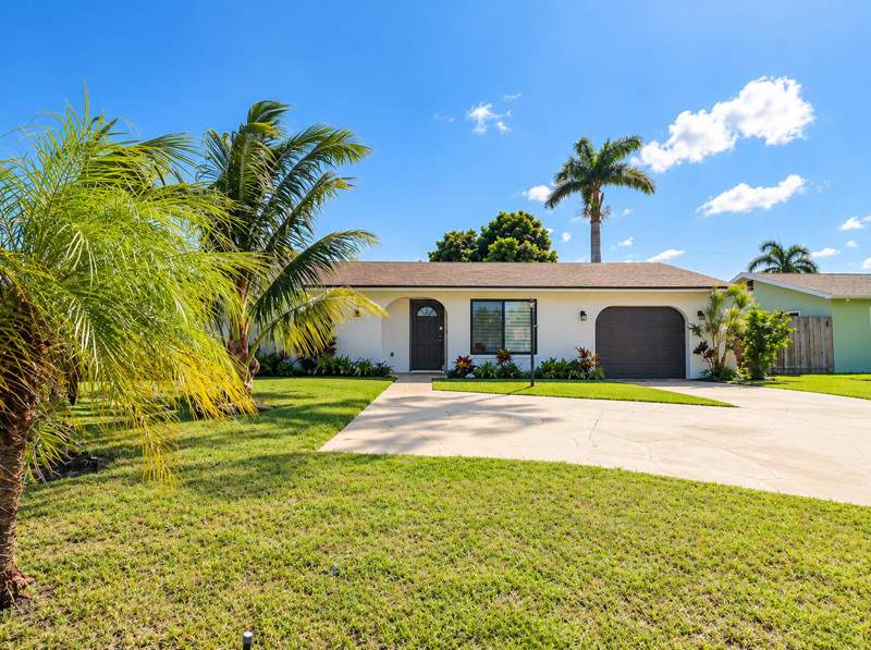 4 bedroom Single Family Residence at 3530 Coelebs Avenue, West Boynton 2A, Boynton Beach — photo 3