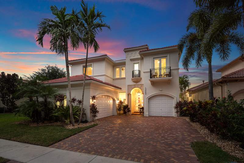 5 bedroom Single Family Residence at 17963 Lake Azure Way, Oaks At Boca Raton 5, Boca Raton — photo 3