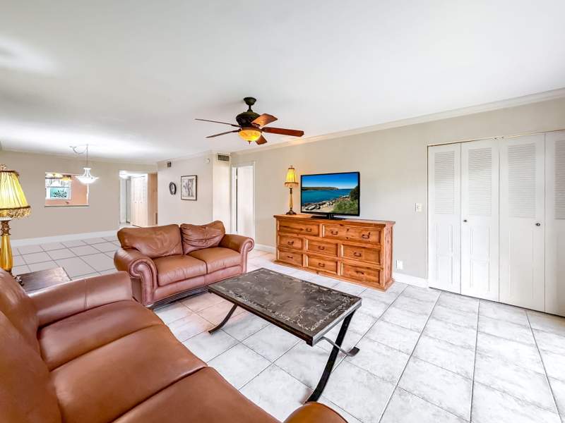 1 bedroom Condominium at 2935 SW 22nd Avenue #1040, Sabal Pine East Condo, Delray Beach — photo 3