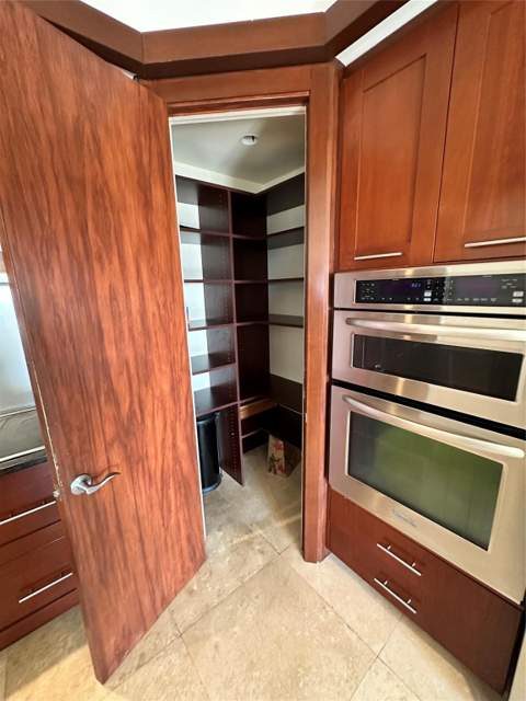 2401 N Ocean Boulevard #702, Fort Lauderdale FL - photo 13 of 54