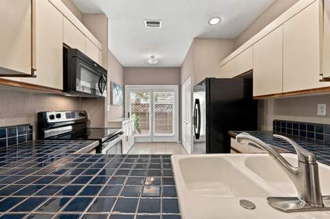 258 W Hemingway Circle, Margate FL - photo 16 of 59