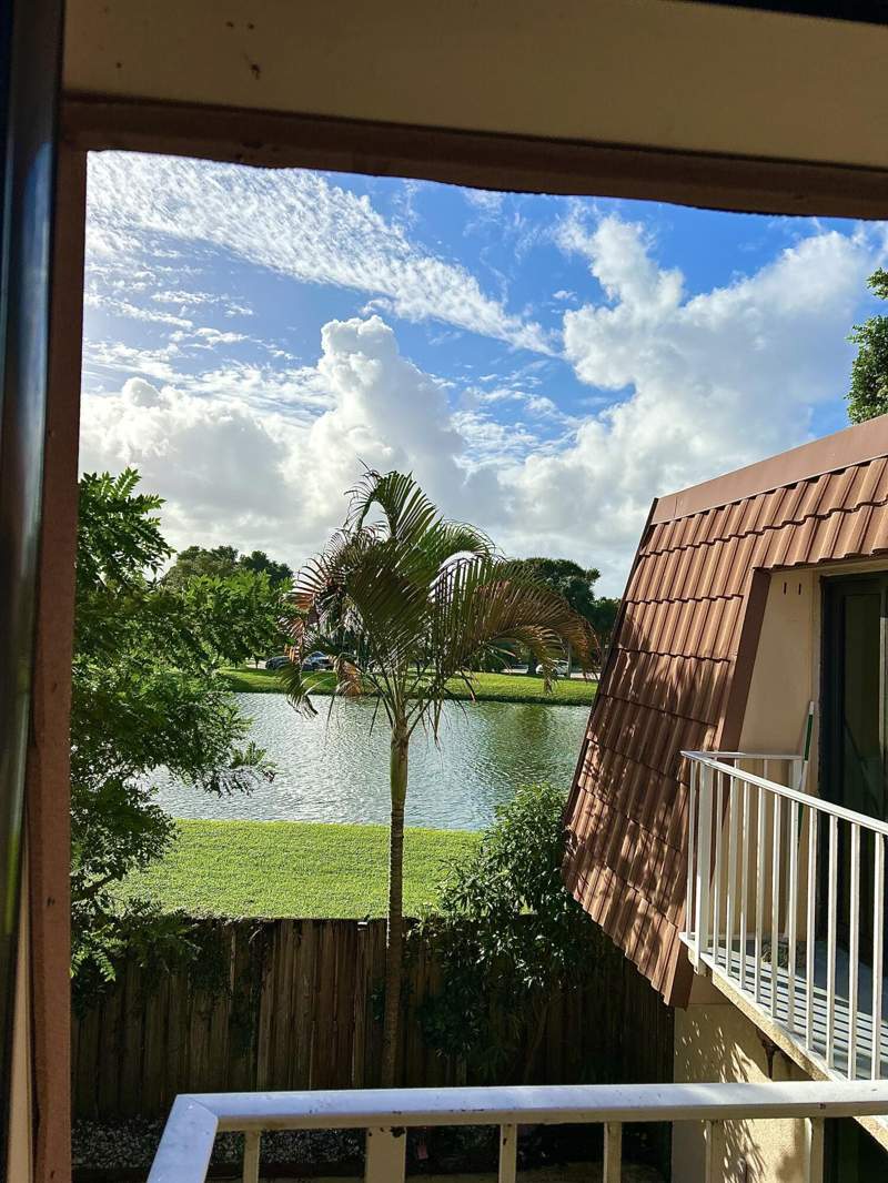2 bedroom Townhouse at 707 Mill Valley Place, Waterside Luxury Townhomes Condo, West Palm Beach — photo 4