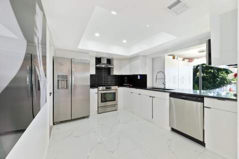 721 SE 5th Court, Pompano Beach FL - photo 16 of 64