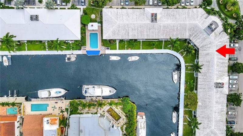 2 bedroom Condominium at 3201 NE 36th Street, Hilton Terrace Condo, Fort Lauderdale — photo 3