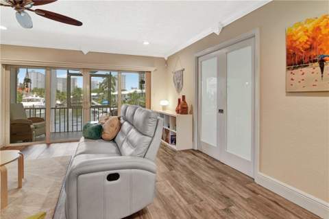 3201 NE 36th Street, Fort Lauderdale FL - photo 15 of 38