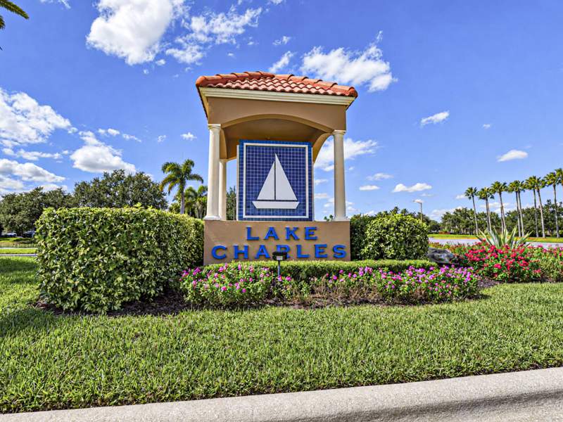 3 bedroom Single Family Residence at 564 SW Saint Kitts Cove, Lake Charles Phase 1A, Port St. Lucie — photo 2