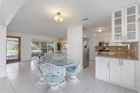 1001 SE 5th Avenue, Pompano Beach FL - photo 8 of 32
