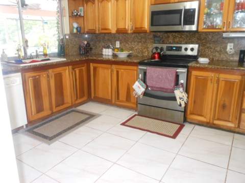 1940 SW 51st Terrace, Plantation FL - photo 7 of 19