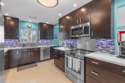 2317 NW 6th Avenue, Wilton Manors FL - photo 11 of 40