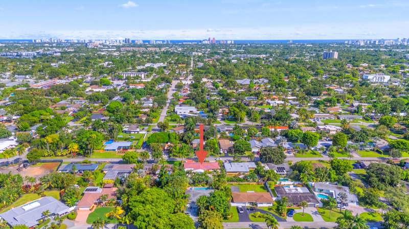 4 bedroom Single Family Residence at 2317 NW 6th Avenue, Hillbrook, Wilton Manors — photo 2