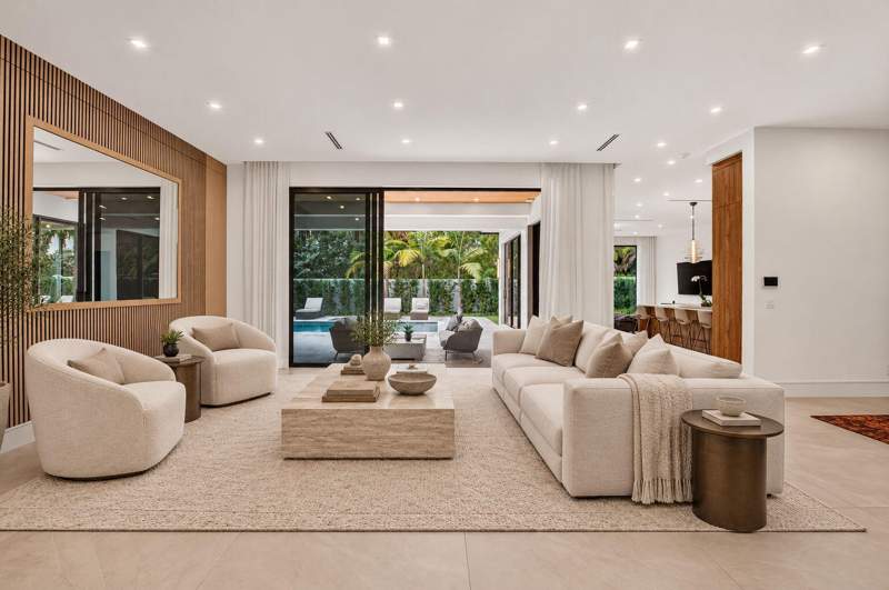 5 bedroom Single Family Residence at 2252 Delray Ridge Lane, Delray Ridge, Delray Beach — photo 3