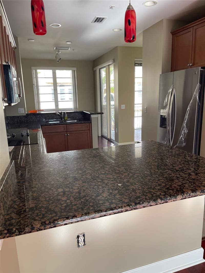 3 bedroom Townhouse at 3952 Coral Heights Way, Soigne Plat, Oakland Park — photo 3