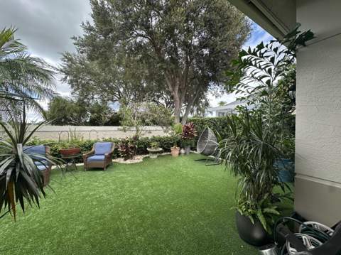 43 Pinnacle Cove, Palm Beach Gardens FL - photo 21 of 23
