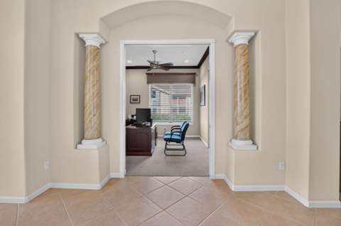 7657 Royale River Lane, Lake Worth FL - photo 18 of 55