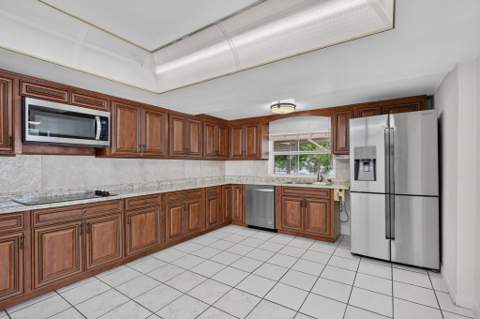 1960 NW 107th Avenue, Pembroke Pines FL - photo 15 of 53