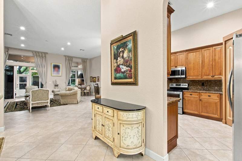 3 bedroom Single Family Residence at 10161 Ravenna Way, Mizner Falls, Boynton Beach — photo 5