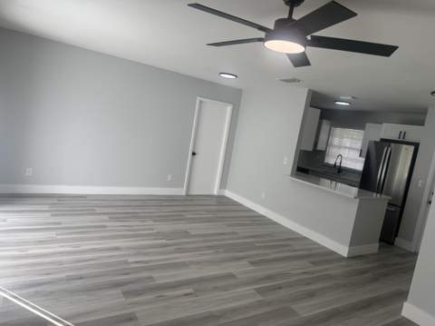 2522 SE Mariposa Avenue, Port St. Lucie FL - photo 9 of 29