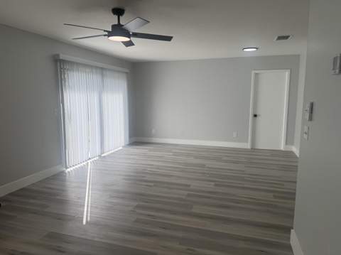 2522 SE Mariposa Avenue, Port St. Lucie FL - photo 10 of 29