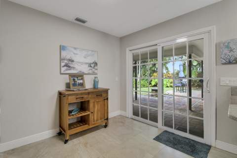 1209 SW 25th Avenue, Boynton Beach FL - photo 23 of 32