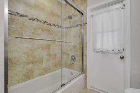 1209 SW 25th Avenue, Boynton Beach FL - photo 15 of 32