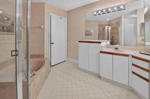 5290 Europa Drive #E, Boynton Beach FL - photo 15 of 59