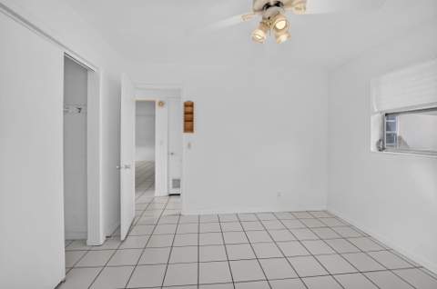 161 SE 28th Avenue, Boynton Beach FL - photo 23 of 53