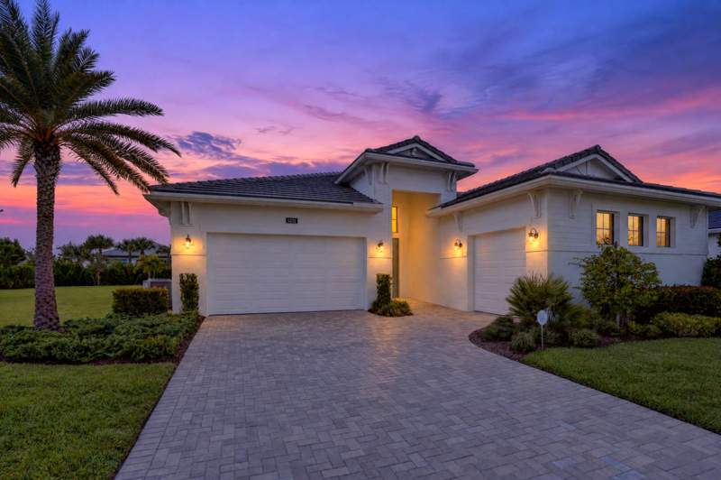 3 bedroom Single Family Residence at 5231 Saint Vincent Lane, Cresswind Palm Beach Phase 3, The Acreage — photo 2