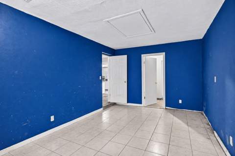 2321 SW 50th Avenue, Fort Lauderdale FL - photo 16 of 38