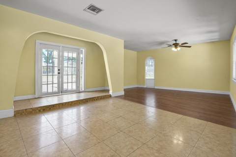 5917 Eastwood Drive, Fort Pierce FL - photo 8 of 41