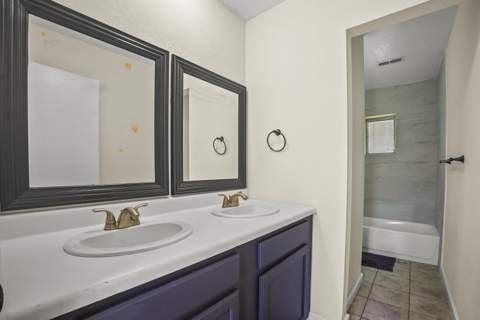 5917 Eastwood Drive, Fort Pierce FL - photo 21 of 41