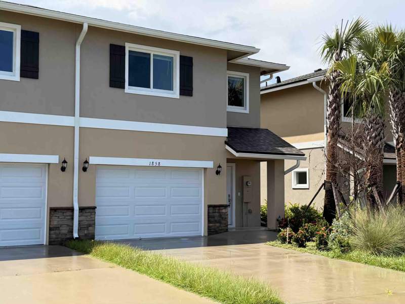 3 bedroom Townhouse at 1832 Joyful Circle, Celebration Pointe, Fort Pierce — photo 3