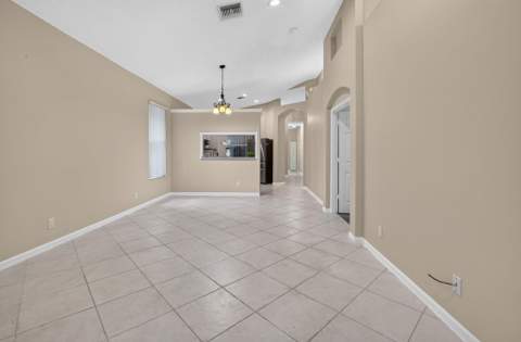 5021 S La Sedona Circle, Delray Beach FL - photo 14 of 33