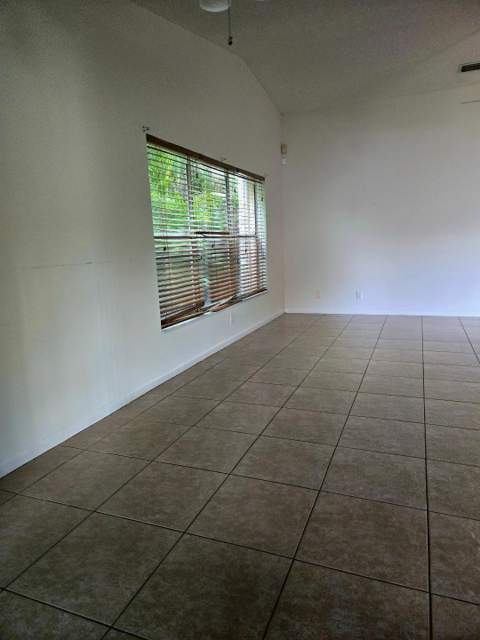 1213 Pine Sage Circle, West Palm Beach FL - photo 7 of 21