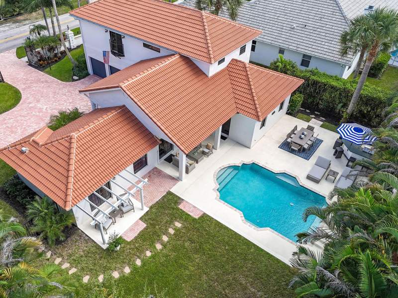 4 bedroom Single Family Residence at 18944 SE Jupiter River Drive, Jupiter River Estates, Jupiter — photo 2