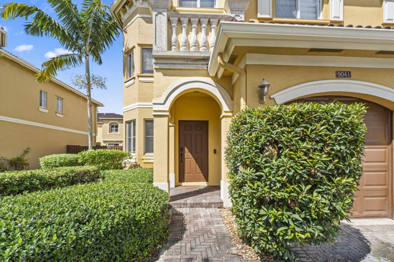 4 bedroom Townhouse at 9041 SW 19th Street, Village Walk II, Miramar — photo 2