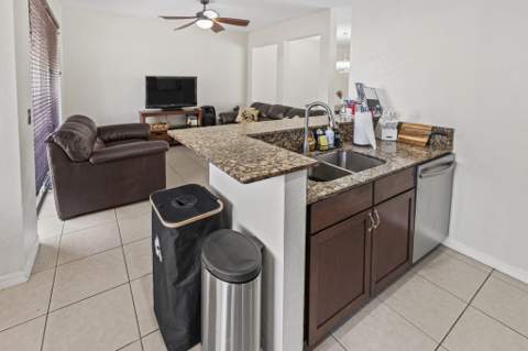 9041 SW 19th Street, Miramar FL - photo 16 of 36
