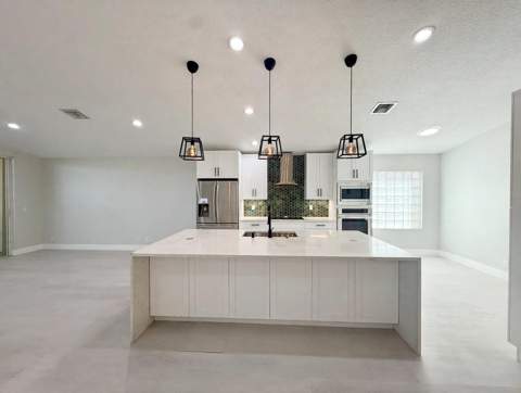 11704 Dove Hollow Avenue, Boynton Beach FL - photo 10 of 34