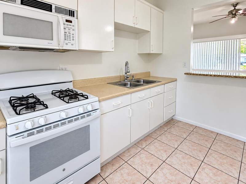 3 bedroom Single Family Residence at 3220 French Avenue, Englewood Manor, Lake Worth — photo 3