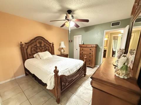 2855 Garden Drive #306, Palm Springs FL - photo 10 of 34