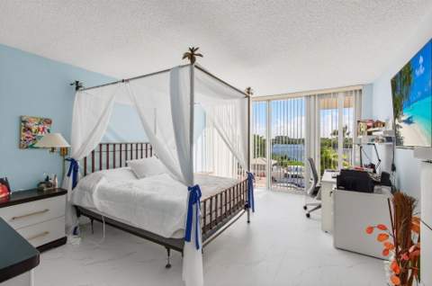 4750 S Ocean Boulevard #Unit 305, Highland Beach FL - photo 9 of 35