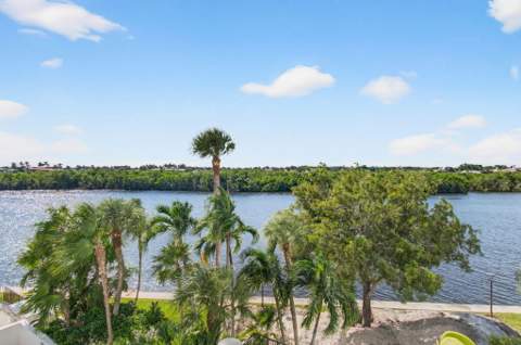 4750 S Ocean Boulevard #Unit 305, Highland Beach FL - photo 14 of 35
