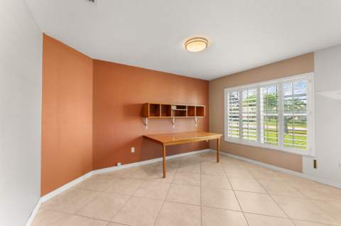 2001 SE Dranson Circle, Port St. Lucie FL - photo 8 of 69