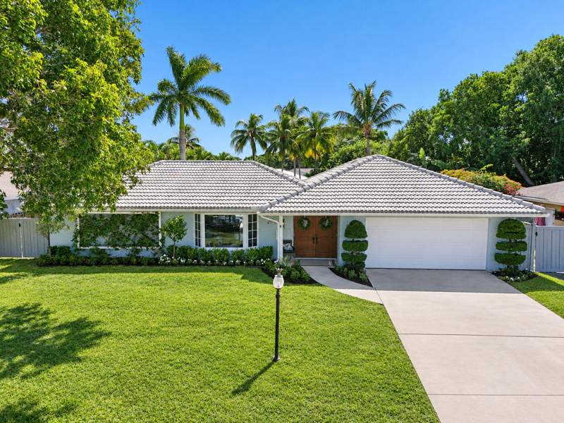 4 bedroom Single Family Residence at 1320 SW 26th Avenue, Golf View Harbour 2nd Sec, Boynton Beach — photo 3
