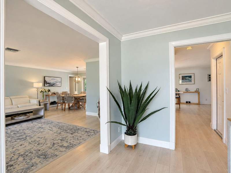 4 bedroom Single Family Residence at 1320 SW 26th Avenue, Golf View Harbour 2nd Sec, Boynton Beach — photo 5