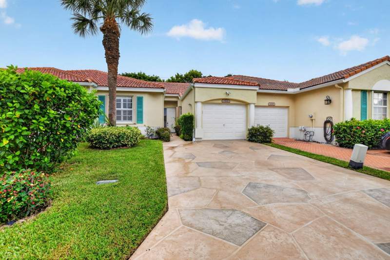 2 bedroom Villa at 15221 Ixora Road, Floral Lakes Ph 3 And 4, Delray Beach — photo 3